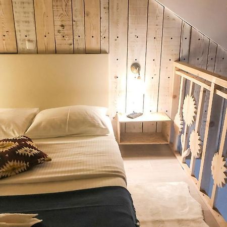 Kisas Loft By Pinch Hotel Pakostane Bagian luar foto