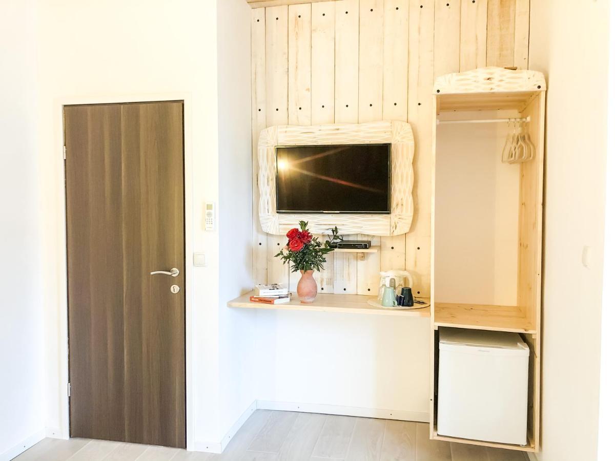 Kisas Loft By Pinch Hotel Pakostane Bagian luar foto